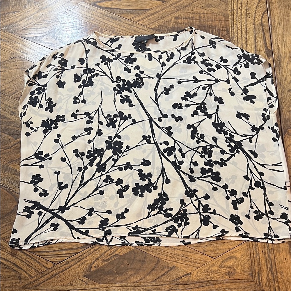 Nili Lotan Black/Cream Floral Square 100% Silk Sleeveless Sheer Blouse, size S